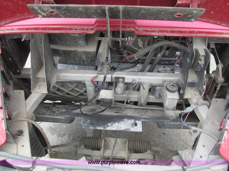 image for item H8891 2008 Club Car XRT Intellitrak utility vehicle