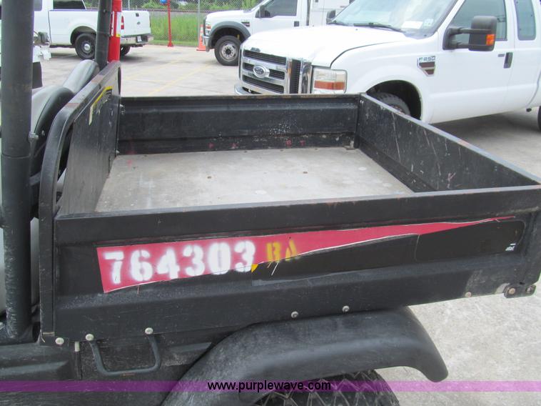 image for item H8891 2008 Club Car XRT Intellitrak utility vehicle