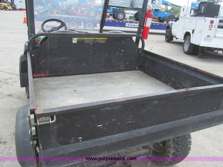 image for item H8891 2008 Club Car XRT Intellitrak utility vehicle