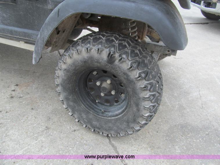 image for item H8891 2008 Club Car XRT Intellitrak utility vehicle