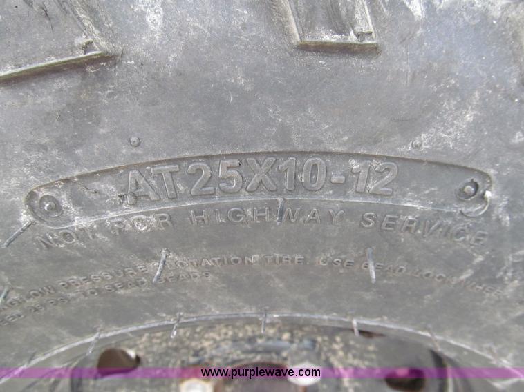 image for item H8891 2008 Club Car XRT Intellitrak utility vehicle