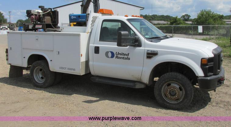 image for item I6200 2008 Ford F350 Super Duty XL service truck