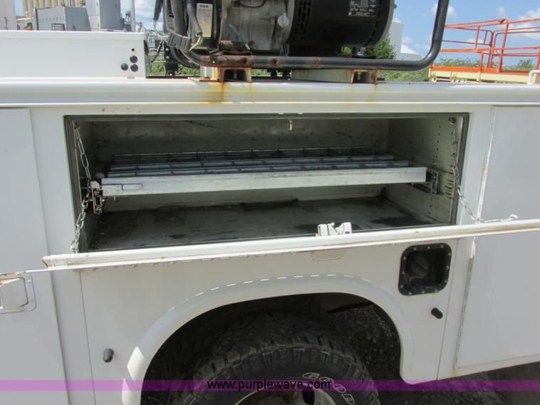 image for item I6200 2008 Ford F350 Super Duty XL service truck