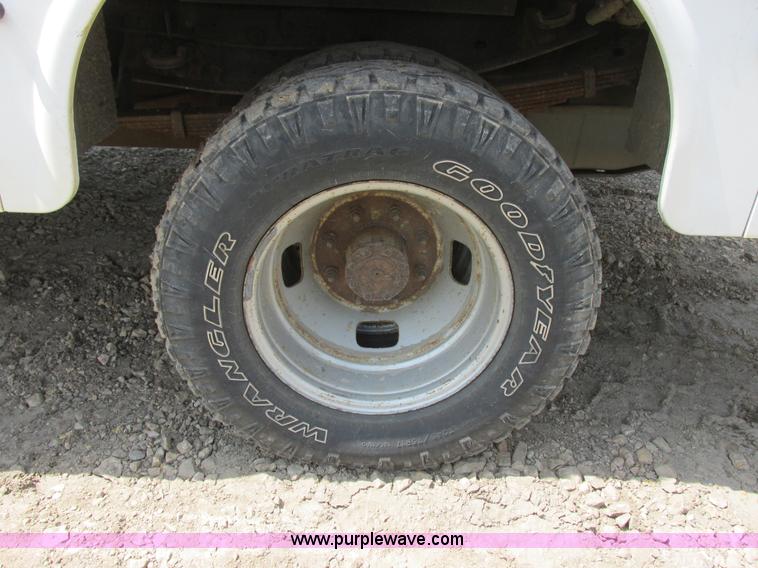 image for item I6200 2008 Ford F350 Super Duty XL service truck