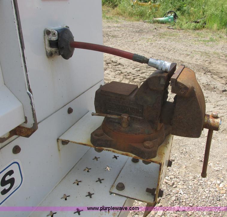 image for item I6200 2008 Ford F350 Super Duty XL service truck