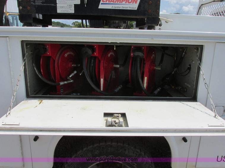 image for item I6200 2008 Ford F350 Super Duty XL service truck