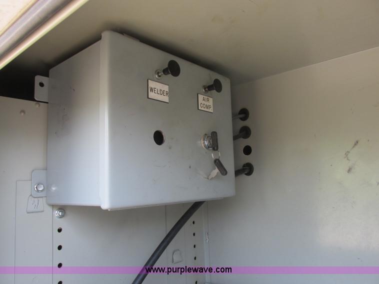 image for item I6200 2008 Ford F350 Super Duty XL service truck