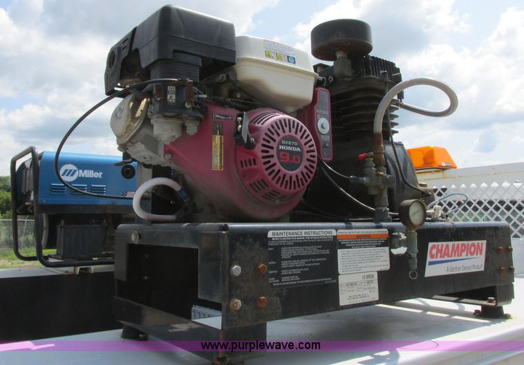 image for item I6200 2008 Ford F350 Super Duty XL service truck