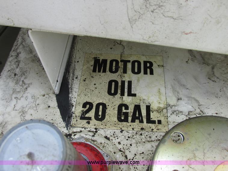 image for item I6200 2008 Ford F350 Super Duty XL service truck