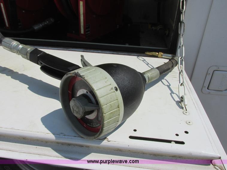 image for item I6200 2008 Ford F350 Super Duty XL service truck