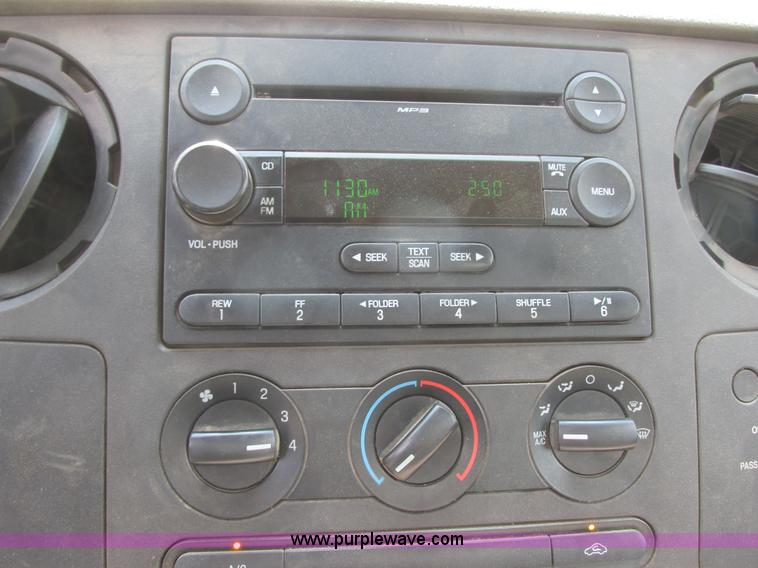 image for item I6200 2008 Ford F350 Super Duty XL service truck