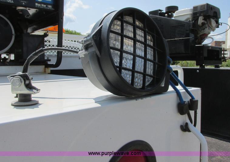 image for item I6200 2008 Ford F350 Super Duty XL service truck