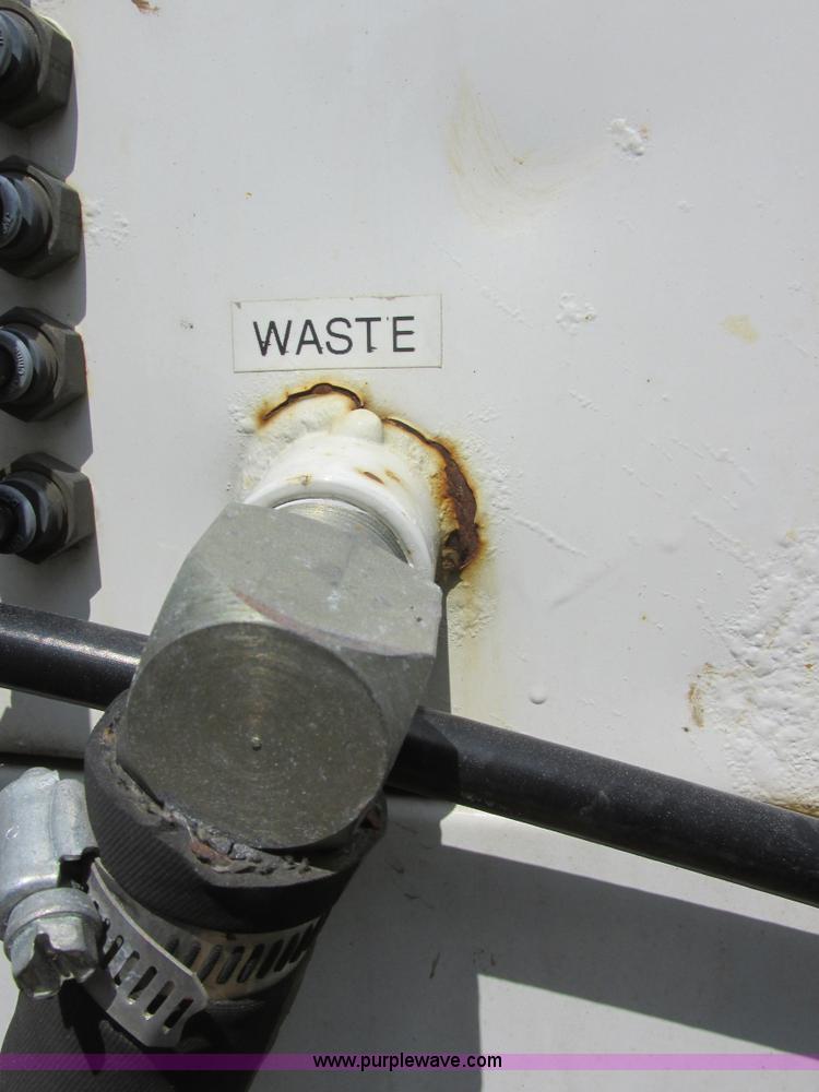 image for item I6201 2006 Chevrolet Kodiak 5500 service truck with crane