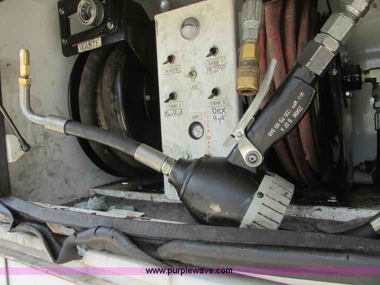 image for item I6201 2006 Chevrolet Kodiak 5500 service truck with crane