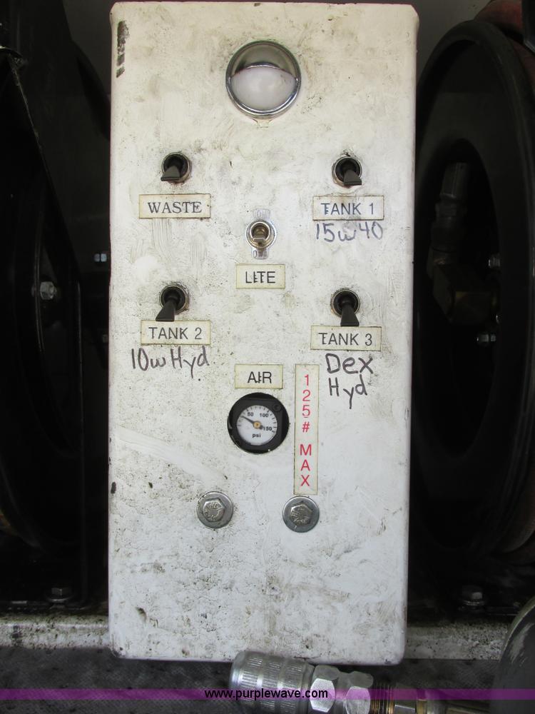 image for item I6201 2006 Chevrolet Kodiak 5500 service truck with crane