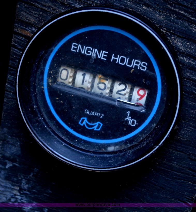 image for item AC9385 1987 VIP speed boat