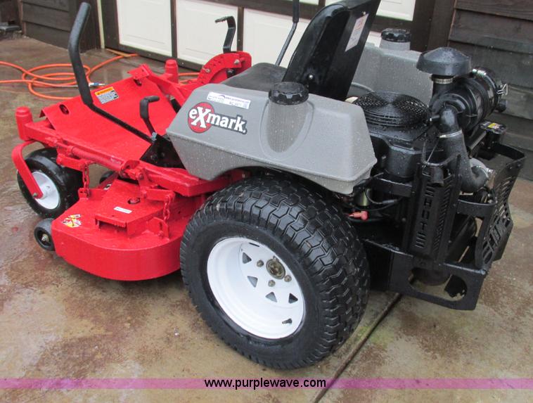 image for item AC9971 Ex Mark LHP4820KC zero turn lawn mower