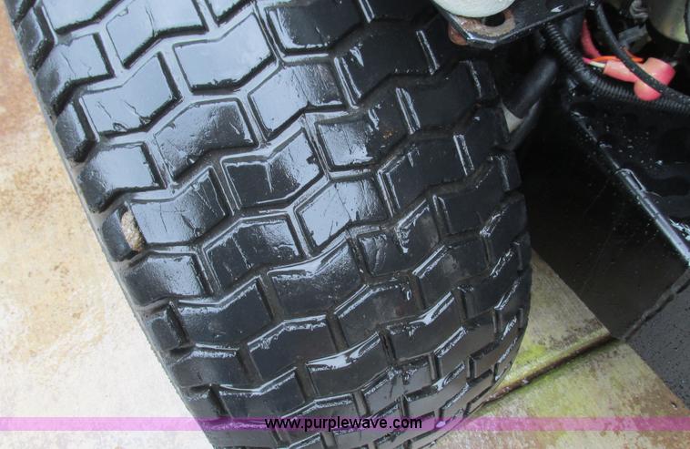 image for item AC9971 Ex Mark LHP4820KC zero turn lawn mower