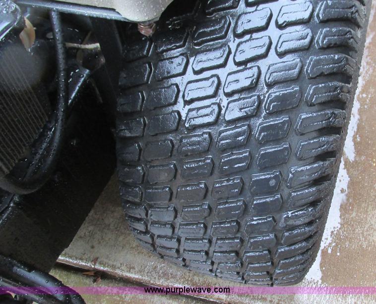 image for item AC9971 Ex Mark LHP4820KC zero turn lawn mower