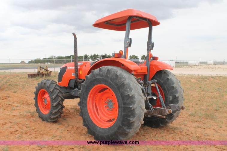image for item AO9668 Kubota M9540 MFWD tractor