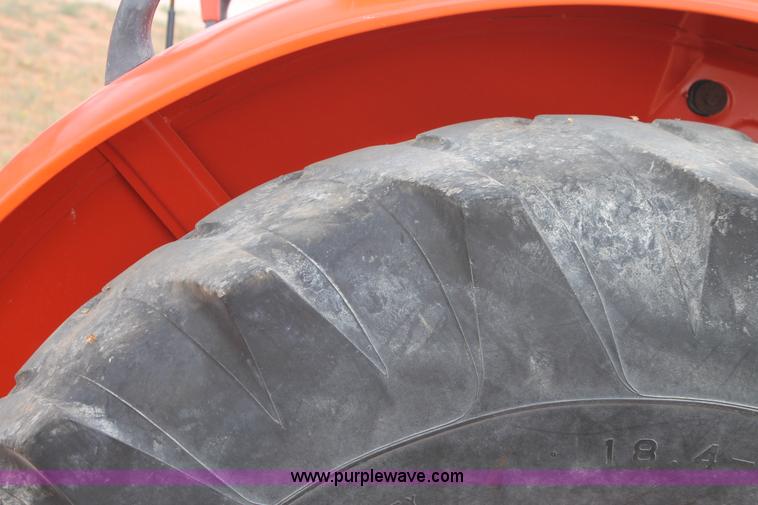 image for item AO9668 Kubota M9540 MFWD tractor