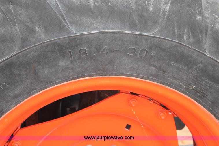 image for item AO9668 Kubota M9540 MFWD tractor