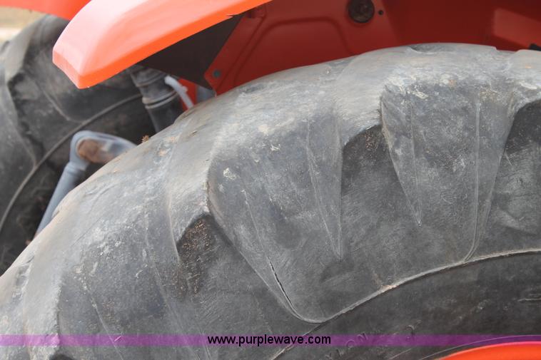 image for item AO9668 Kubota M9540 MFWD tractor