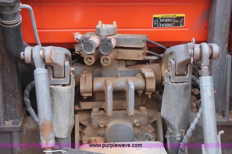 image for item AO9668 Kubota M9540 MFWD tractor