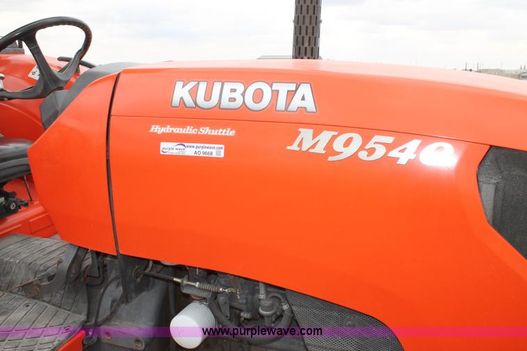 image for item AO9668 Kubota M9540 MFWD tractor