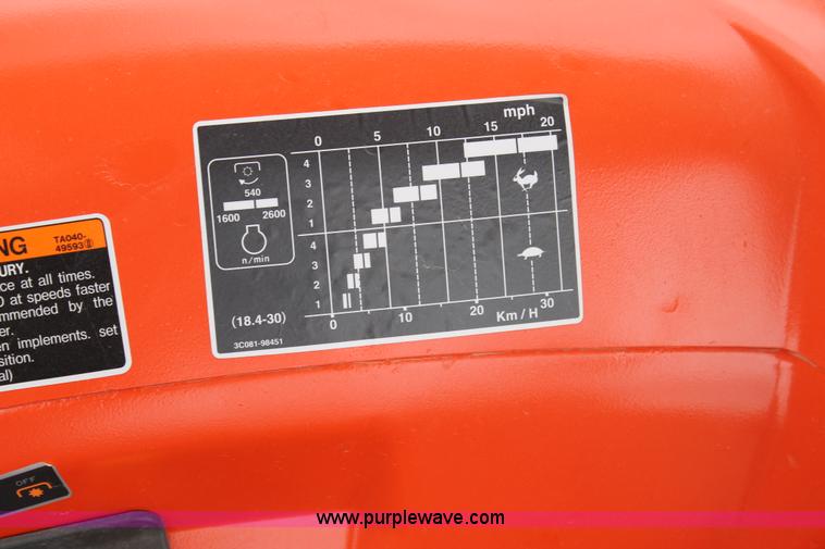 image for item AO9668 Kubota M9540 MFWD tractor