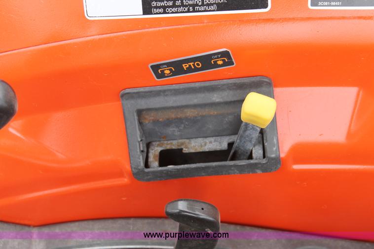 image for item AO9668 Kubota M9540 MFWD tractor