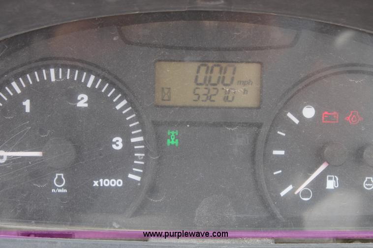 image for item AO9668 Kubota M9540 MFWD tractor