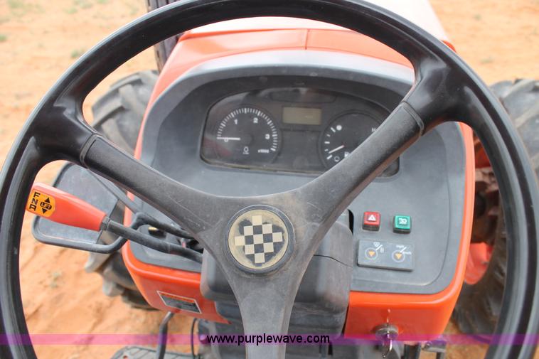 image for item AO9668 Kubota M9540 MFWD tractor