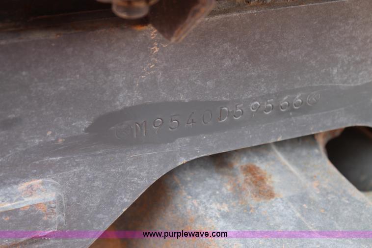 image for item AO9668 Kubota M9540 MFWD tractor