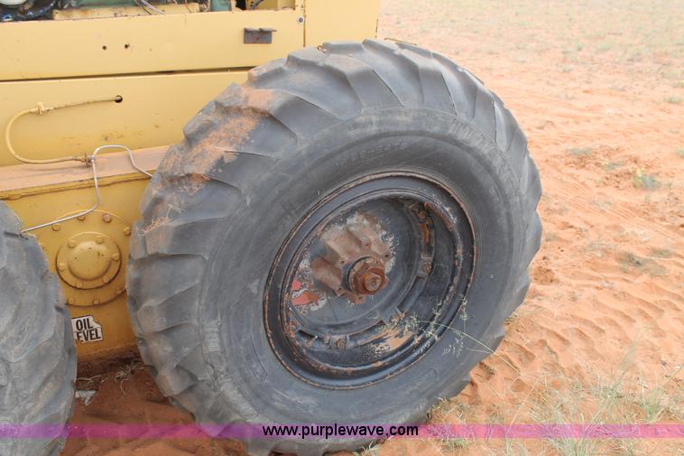 image for item AO9669 1988 Galion T500C motor grader