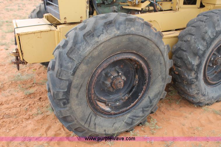 image for item AO9669 1988 Galion T500C motor grader