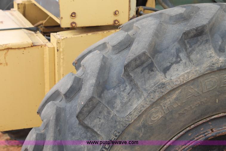 image for item AO9669 1988 Galion T500C motor grader