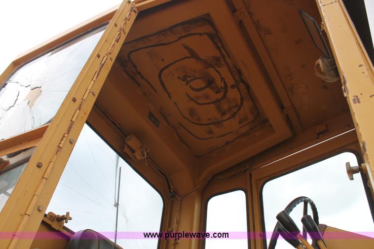 image for item AO9669 1988 Galion T500C motor grader