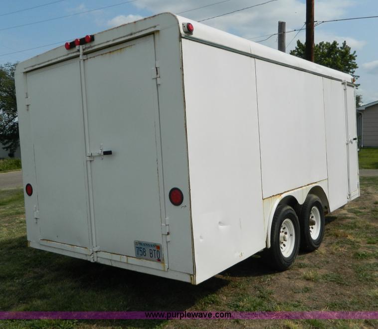 image for item AX9715 1996 WW enclosed trailer