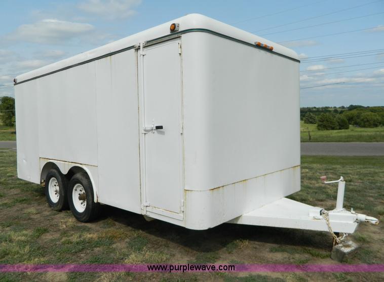 image for item AX9715 1996 WW enclosed trailer
