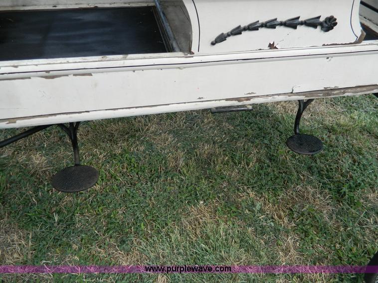 image for item AX9716 Surry horse drawn buggy