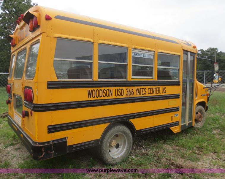 image for item D2110 1997 GMC Savana G3500 school bus