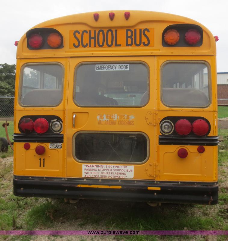 image for item D2110 1997 GMC Savana G3500 school bus