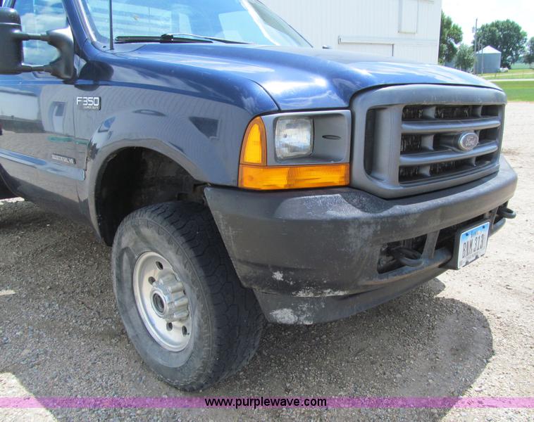 image for item E4927 2001 Ford F350 Super Duty XL flatbed truck