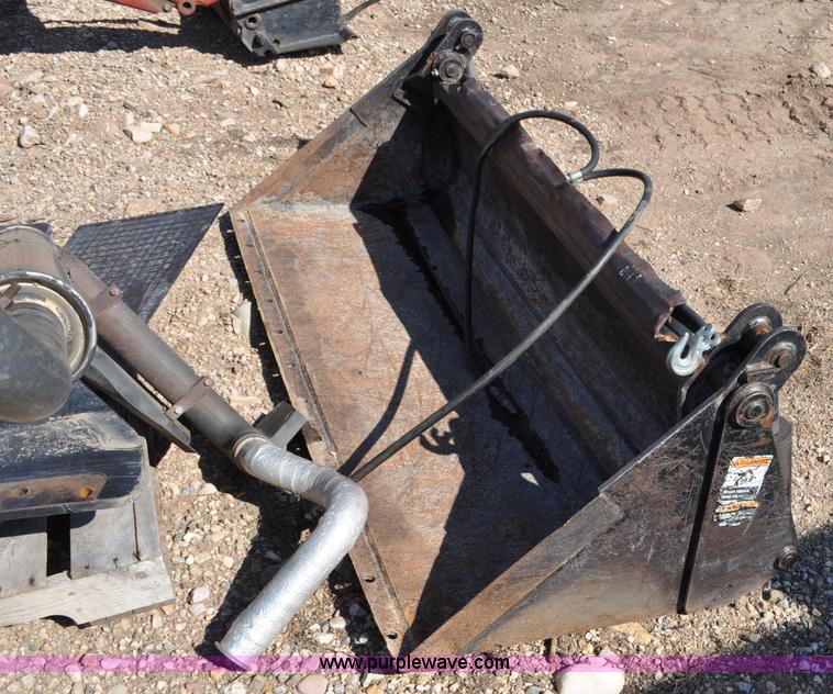 image for item F2049 2000 Case IH CX80 MFWD tractor