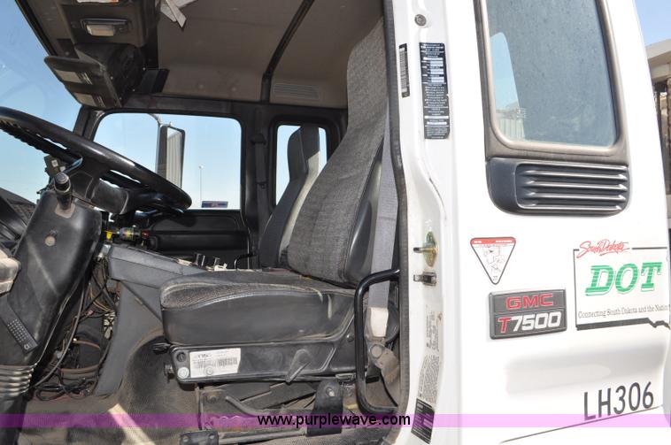 image for item F2050 1999 GMC T7500 Elgin street sweeper