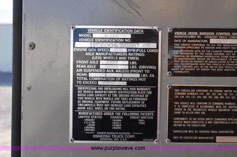 image for item F2051 1998 Oshkosh PA-2346 snow plow spreader truck