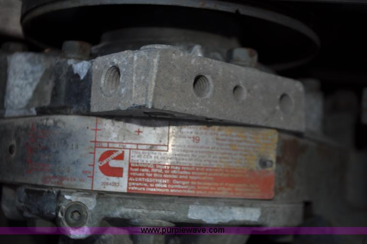 image for item F2051 1998 Oshkosh PA-2346 snow plow spreader truck