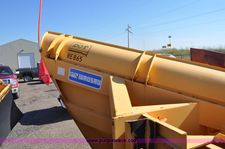 image for item F2051 1998 Oshkosh PA-2346 snow plow spreader truck