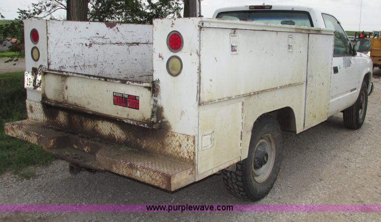 image for item F7449 1995 Chevrolet 2500 utility truck